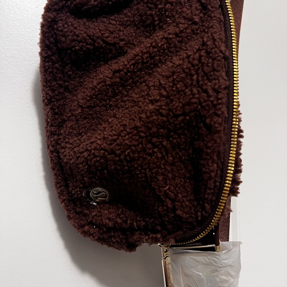 LuluLemon fleece everywhere belt bag